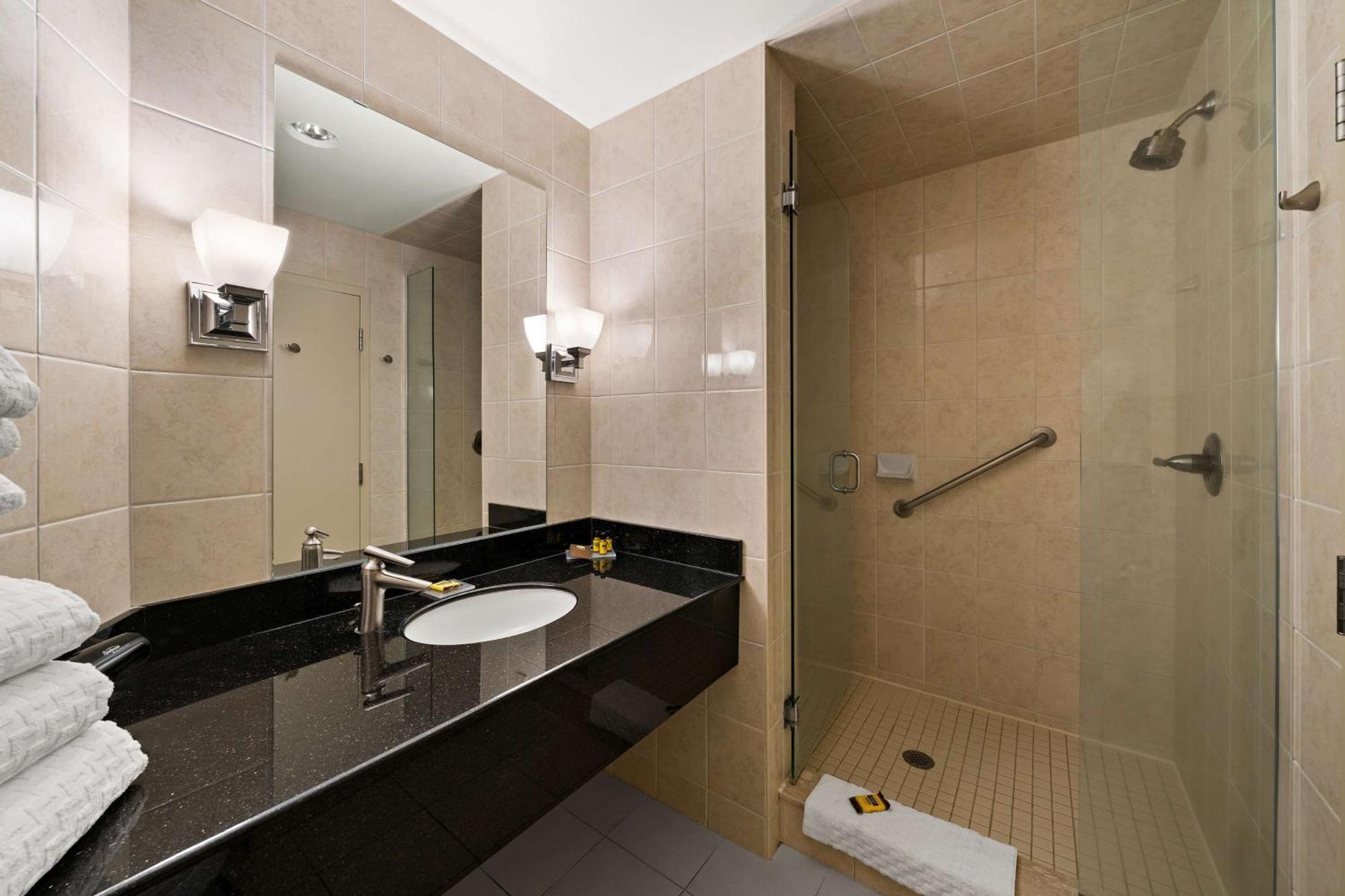 Best Western Plus Orangeville Inn & Suites Esterno foto