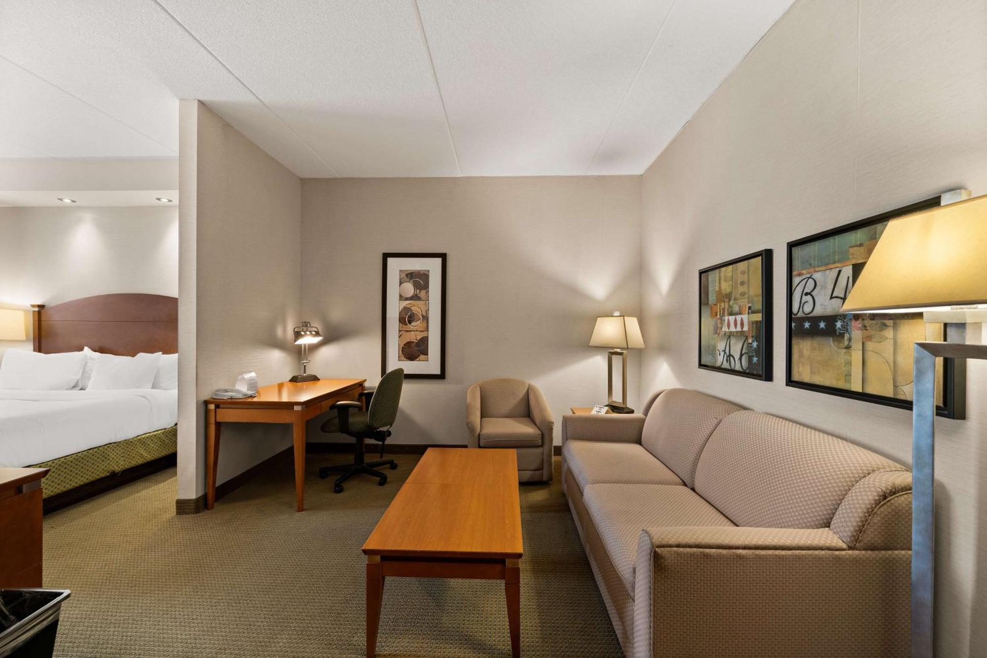 Best Western Plus Orangeville Inn & Suites Esterno foto
