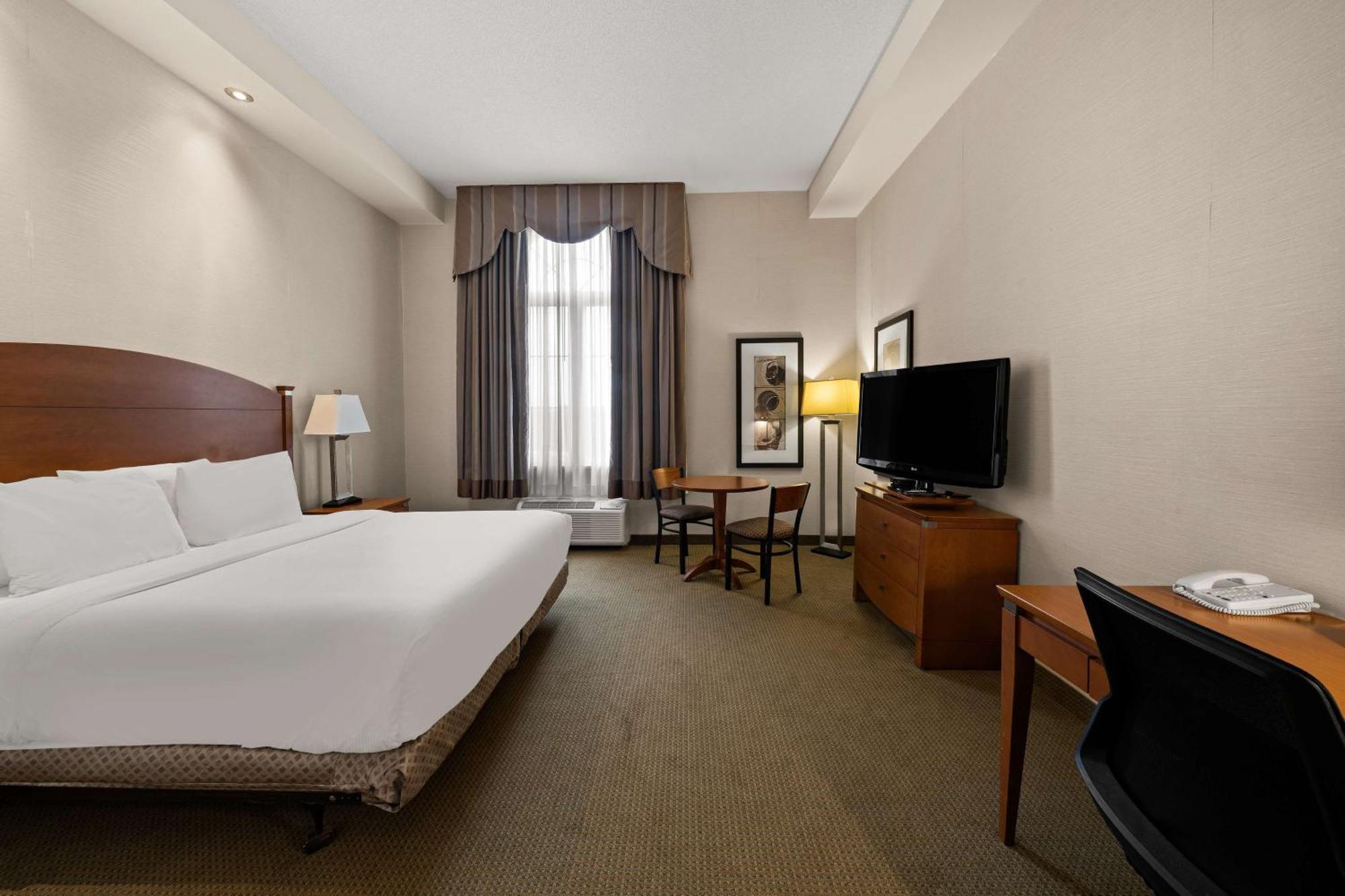 Best Western Plus Orangeville Inn & Suites Esterno foto