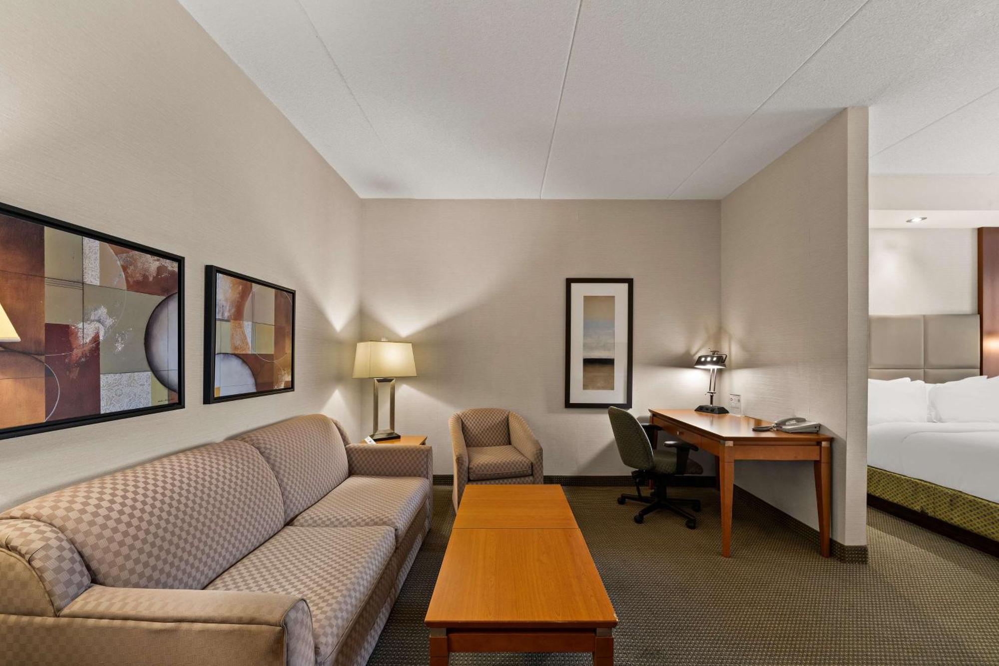 Best Western Plus Orangeville Inn & Suites Esterno foto