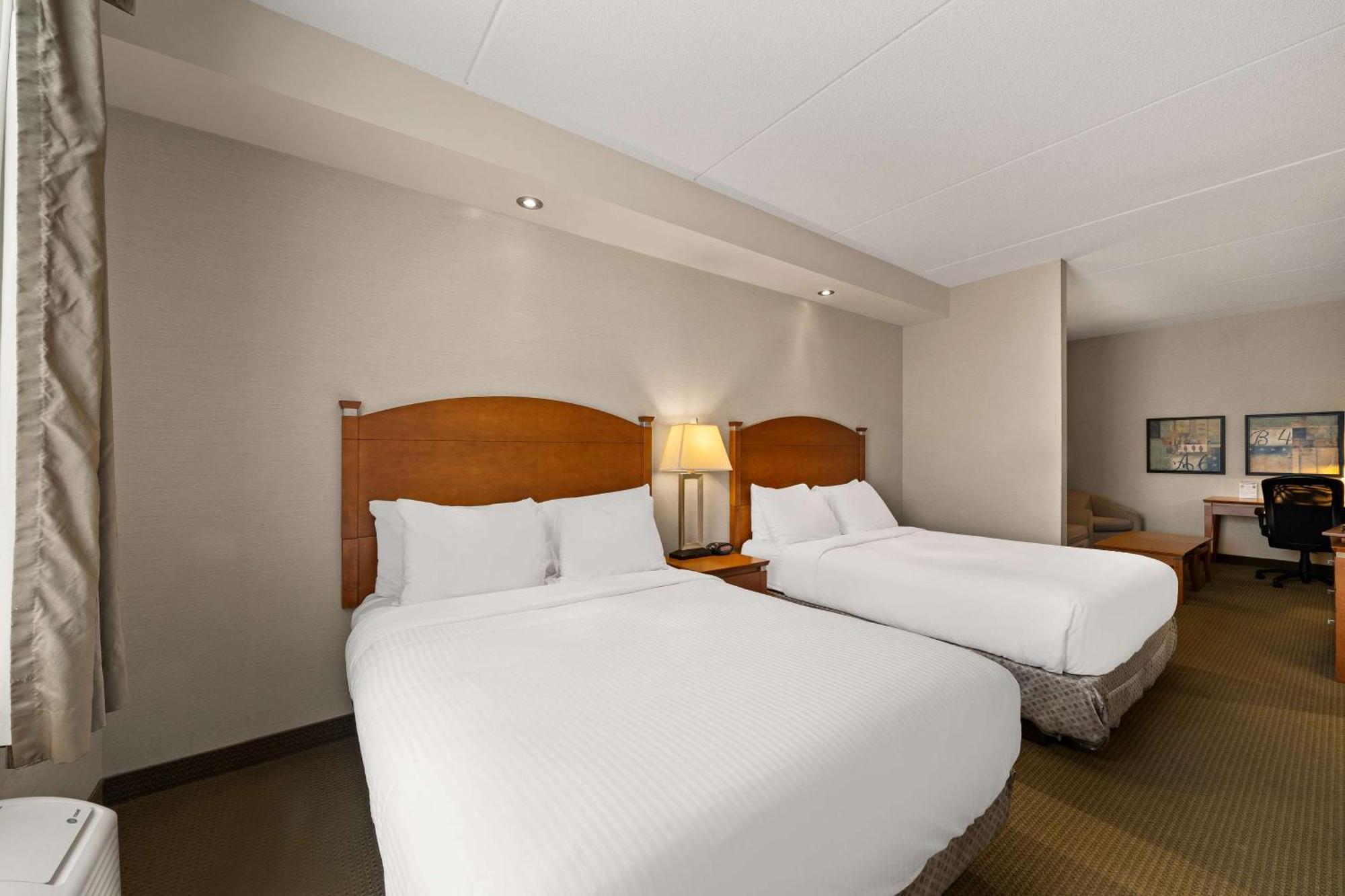 Best Western Plus Orangeville Inn & Suites Esterno foto
