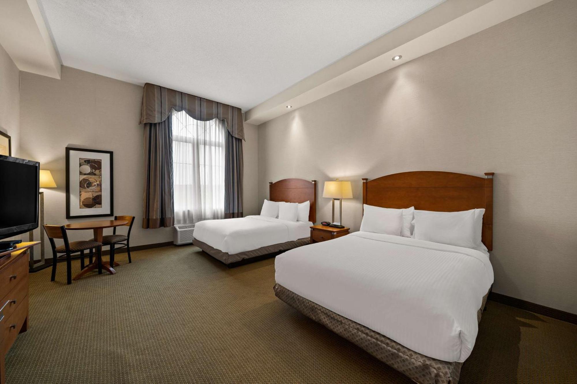Best Western Plus Orangeville Inn & Suites Esterno foto