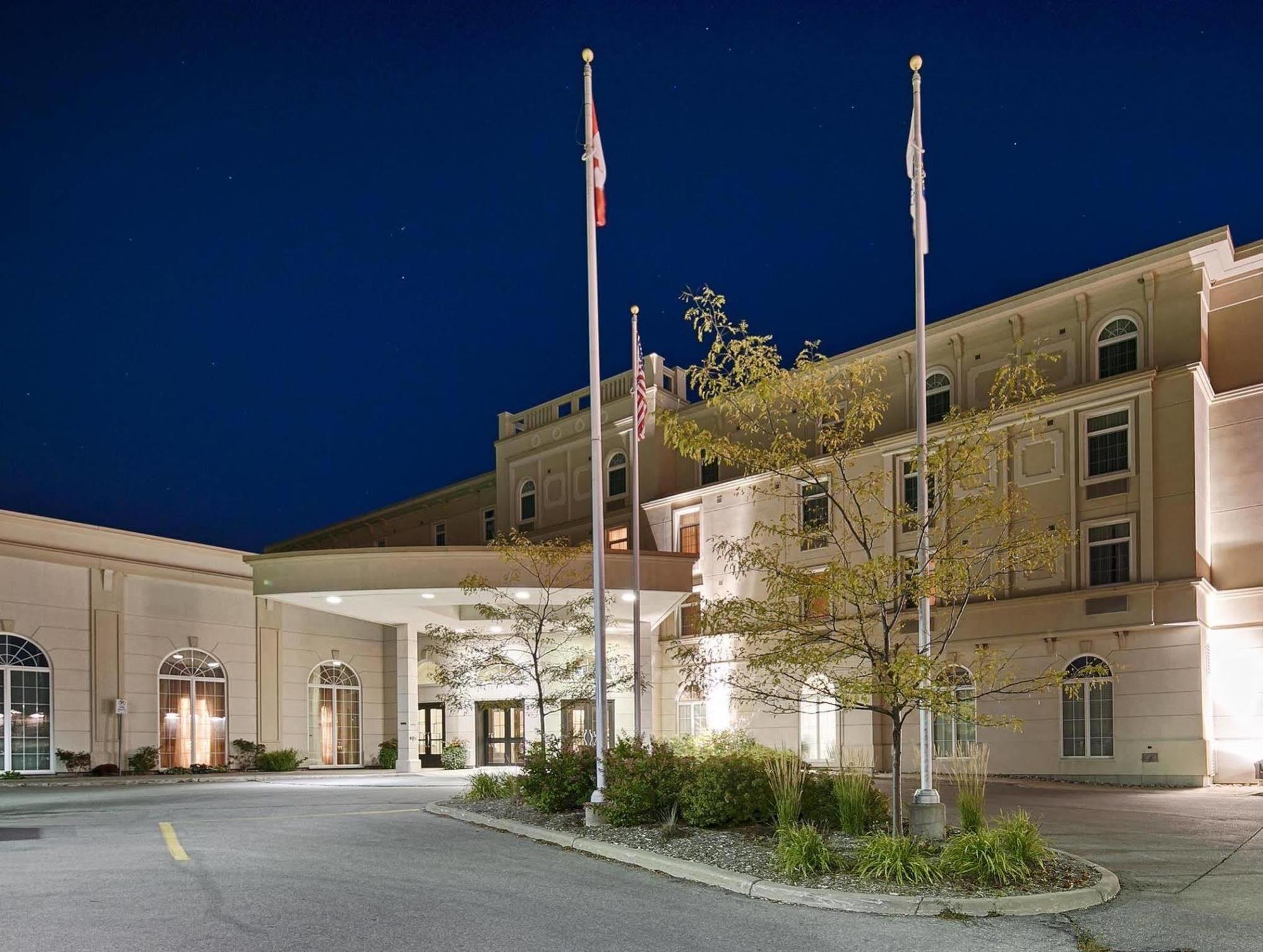Best Western Plus Orangeville Inn & Suites Esterno foto